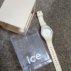 iceウォッチ　ベージュ　文字盤ガラスに傷あり