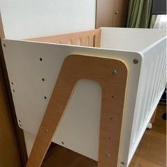 お洒落ベビーベッド美品の画像