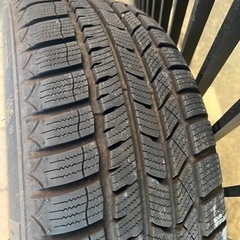 スタッドレスタイヤホイールセット 205/60R16