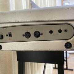 電子ピアノ　CASIO Privia PX100（純正ペダルSP-20付）の画像