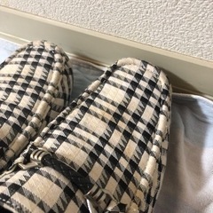 semantic designドライビングシューズの画像
