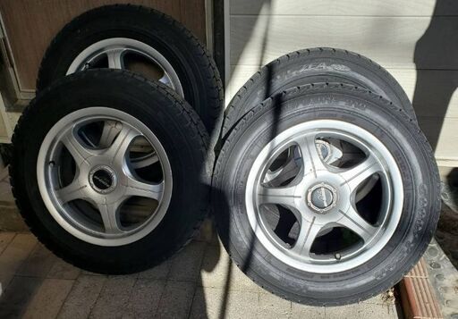 2週間限定　スタッドレスタイヤ・アルミホイール4本