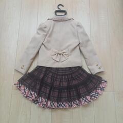 130㎝女児フォーマルの画像