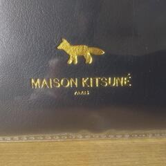  MAISON KITSUNEポーチの画像