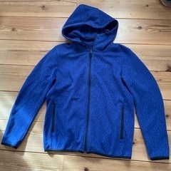 UNIQLO パーカー