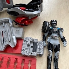 仮面ライダードライブ 変身ベルトセット シフトカー ソフビ 人形セットで！竹内涼真の画像