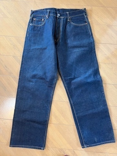 EVISU（エヴィス）ジーンズ 