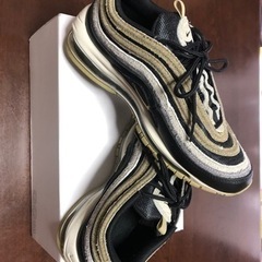 AIR MAX II