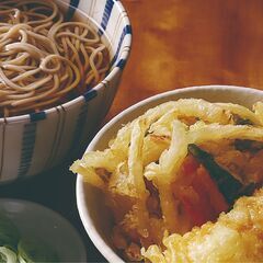 【吉そば　渋谷店】立ち食い蕎麦店の調理スタッフ