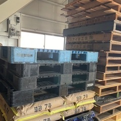 パレット差し上げますの画像