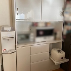 食器棚　1月5日までです🙇‍♀️