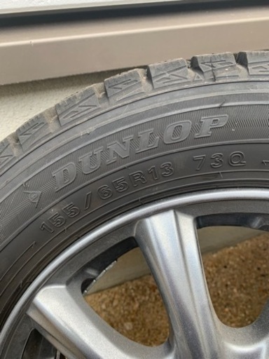 現在取引中　スタッドレスタイヤ、アルミホイール付155/65R13