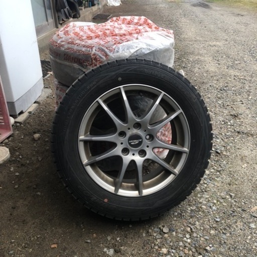 取引完了　ステップワゴン　ファミリーカー　スタッドレスタイヤ