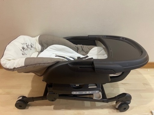 コンビ　ネムリラ　電動