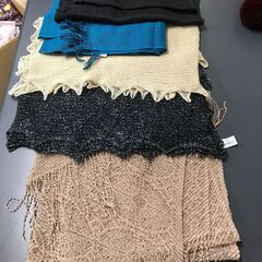 マフラー　1枚　300円の画像