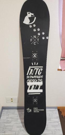 ファナティック FNTC TNT R 143 BLACK/WHITE 20-21 FNTC TNT 143cm FANATIC 2020-21 FNTC TNT-R 143cm スノーボード 板 21