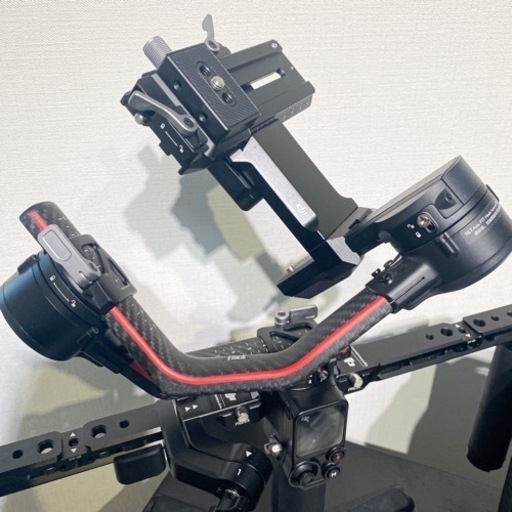 【美品】DJI RONIN RS2 PRO COMBO ＋ Rツイストグリップデュアルハンドル