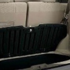 セレナ　C25 ラゲッジアンダーボックス　フタ　カバーの画像