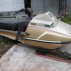 ヤマハ製スノーモービルＥＣ３４０エクセルの画像