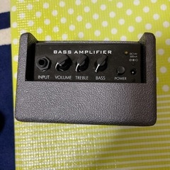 エレキベース Ibanez ミニアンプ付きの画像