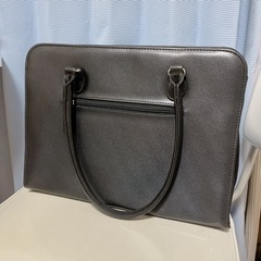 ショルダーバッグの画像