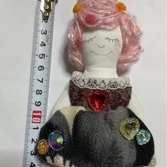 人形キーホルダーの画像