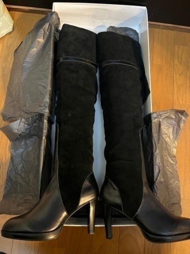 新品・未使用・箱付　JILLSTUARTニーハイブーツ