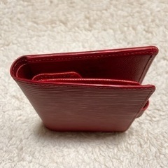 廃盤 ヴィトン エピ 二つ折り財布【現金引取値引きします】の画像