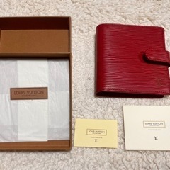 廃盤 ヴィトン エピ 二つ折り財布【現金引取値引きします】