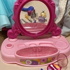 ドリームダジラー　ドレッサー　おもちゃ　女の子