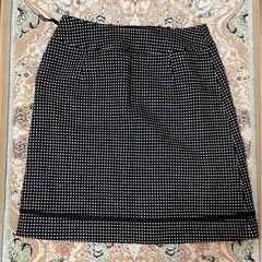 スカート　クリアインプレッション　ドット柄の画像
