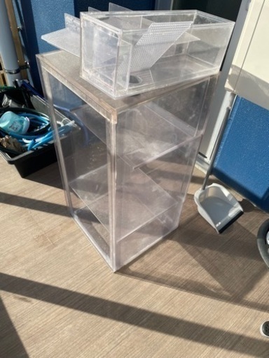 オーバーフロー濾過槽