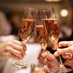🥂12月20日（火）13時～昼飲み開催します🍾
