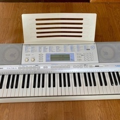 CASIO 光ナビゲーションキーボード(61鍵盤) LK-207