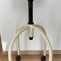 NOCE  スツール　椅子　高さ調整可の画像