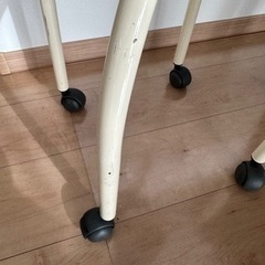 NOCE  スツール　椅子　高さ調整可の画像
