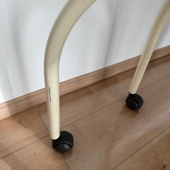 NOCE  スツール　椅子　高さ調整可の画像