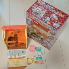 【美品】トイプードルとブランコのおうち　ゆびわんこ