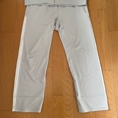 ellesse ジャージ　上下　の画像