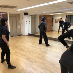 ペアで踊る前に ラテンダンスの基礎を身につけよう! 12月25日...
