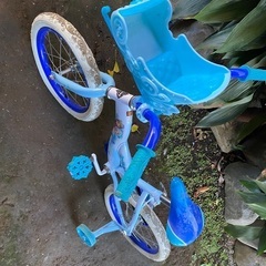 アナと雪の女王 自転車の中古が安い！激安で譲ります・無料で