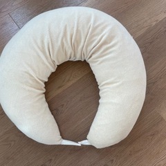 授乳クッション　抱き枕にもの画像