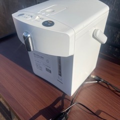 2020年製電気ポット2L 中古