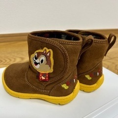 子供用スノーブーツの画像