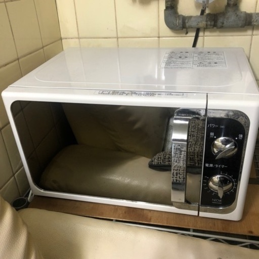 電子レンジ2011年製(動作確認済)値下げました早い者勝ちこれ以上は下げないです。