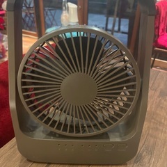 置き型　扇風機　卓上