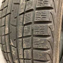 スタットレスタイヤヨコハマ
サイズ　　215/55R17の画像
