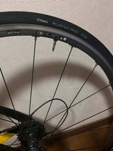 フルカーボン　ロードバイク　アルテグラ　重量7.5kg