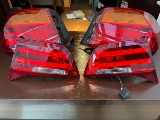 BMW M4純正テールライト一式  テールランプ テールライト レッド