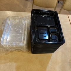 弁当箱43個蓋とセットで上げます